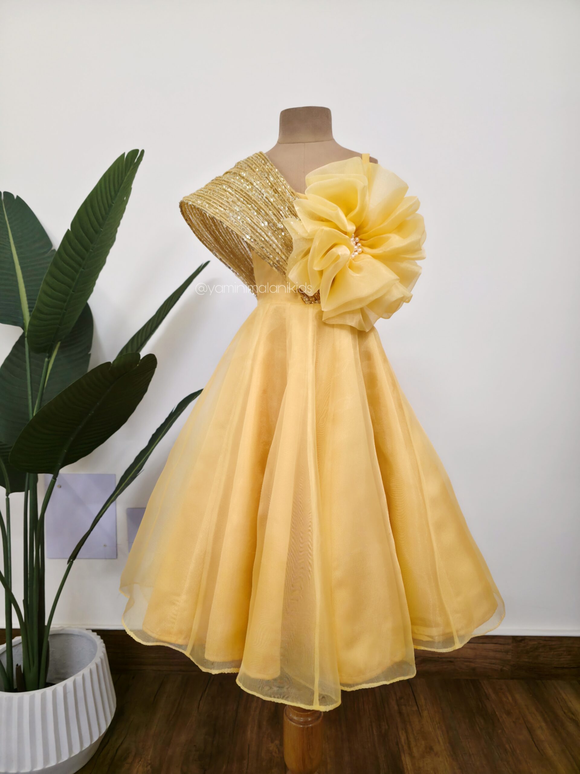 Yellow Gold 3D Flower Gown