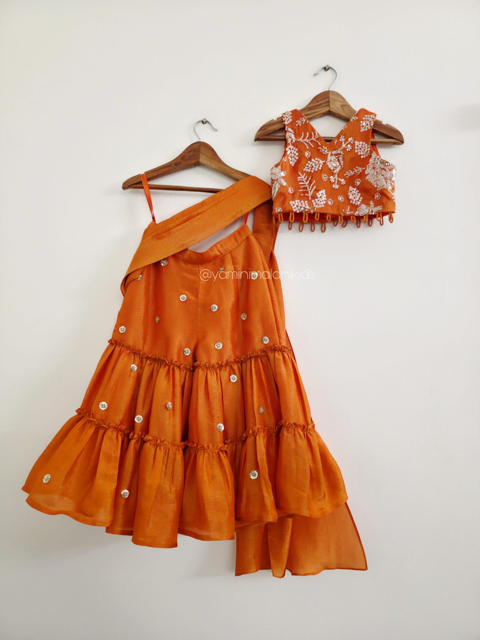 Rust Orange Whirl